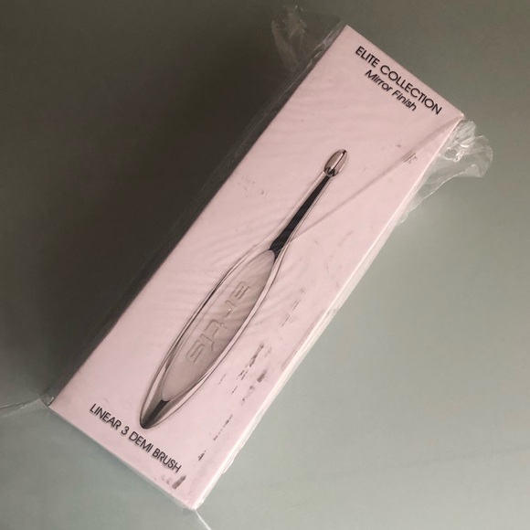 Artis Linear 3 Demo Brush, Mirror Finish - Picture 5 of 5